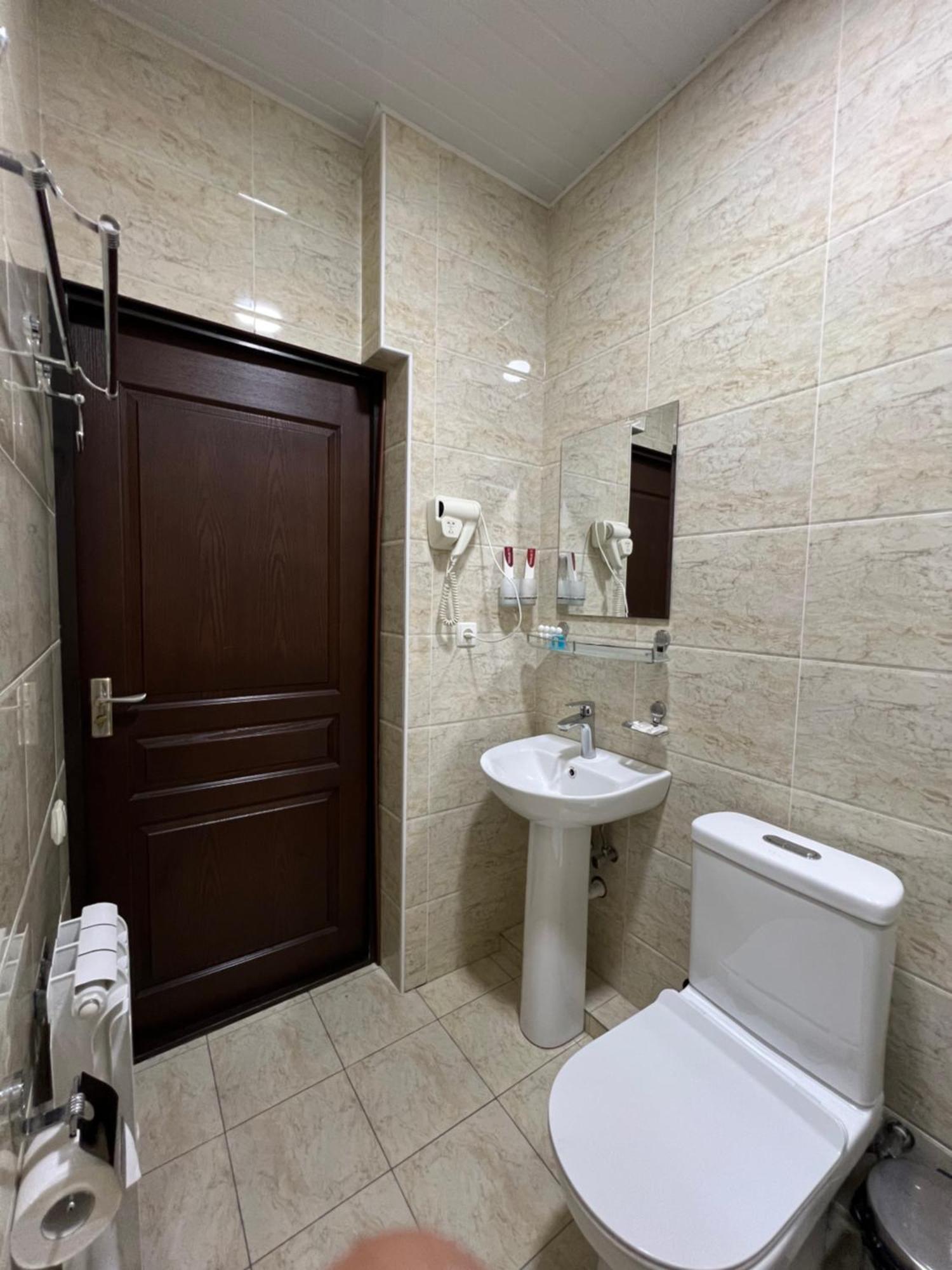 Elite Art Hotel Tashkent Bagian luar foto